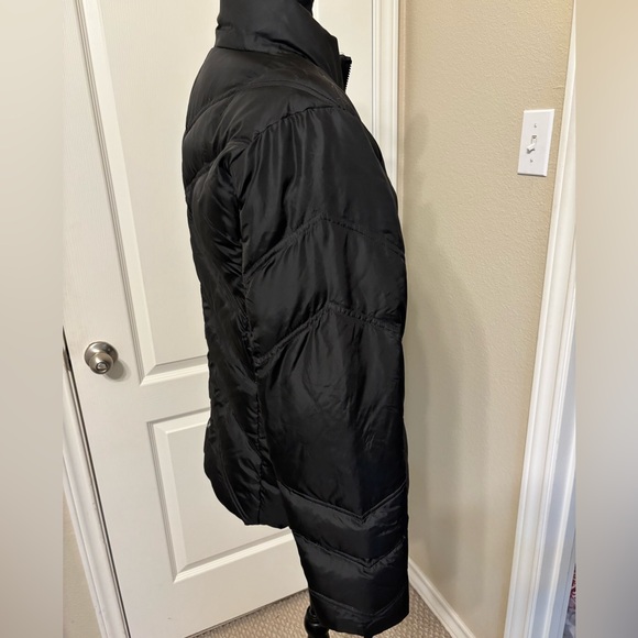 Eddie Bauer Goose Down Black Puffer Jacket coat Medium Packable Puffy Packable - Picture 13 of 16